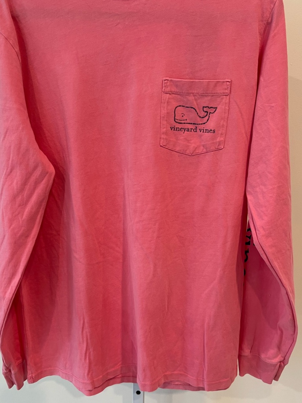 NWT Vineyard Vines Pink and Blue Long Sleeve Pocket Tee Shirt Mens Sz Medium - Picture 4 of 12